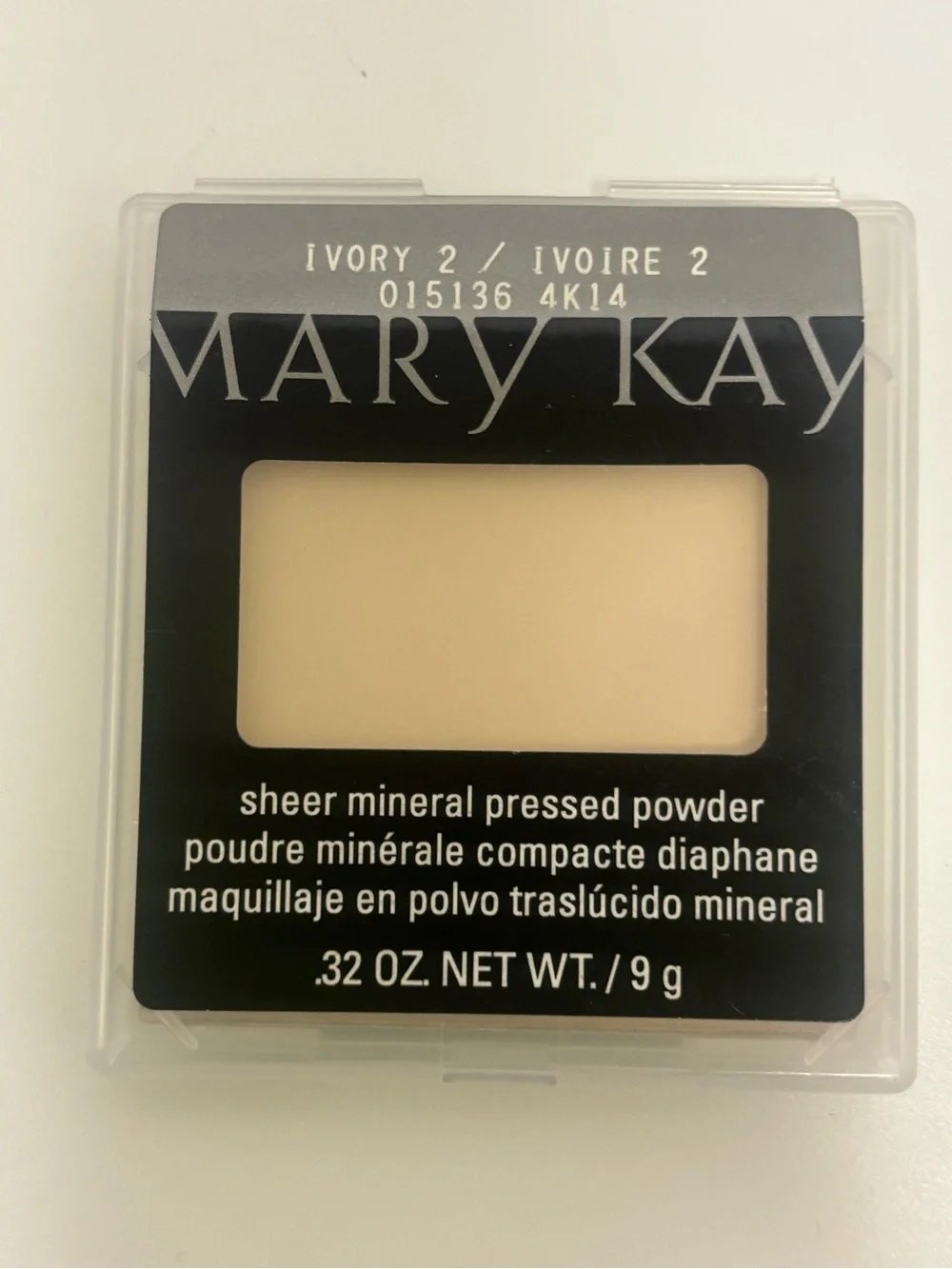 Mary Kay Sheer Mineral Pressed Powder - Ivory 2 (Light Cream Shade)